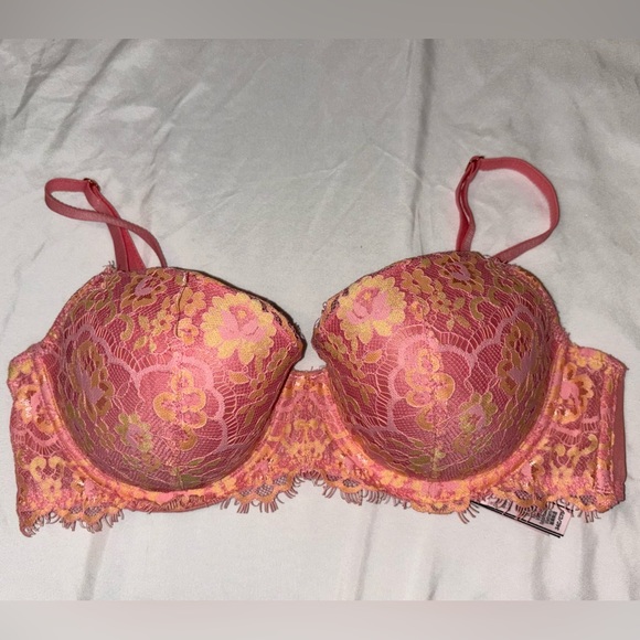 Victoria Secret Bra 34C - Picture 5 of 5